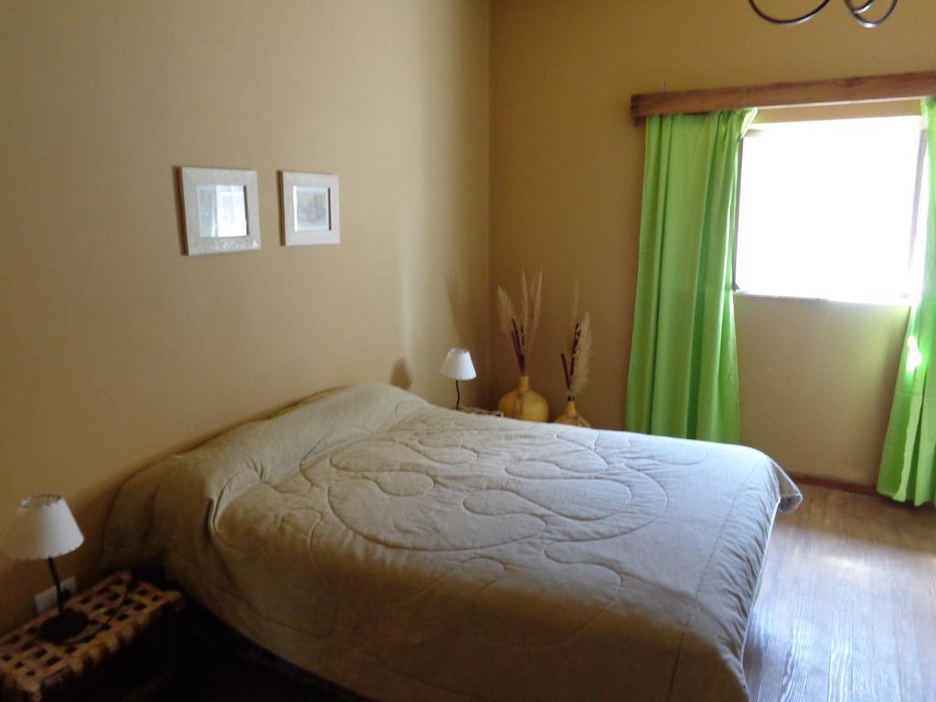 Hostal La Antigua *